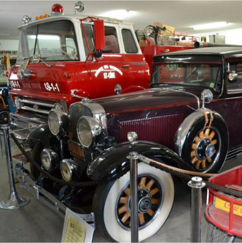 -_auto-antique